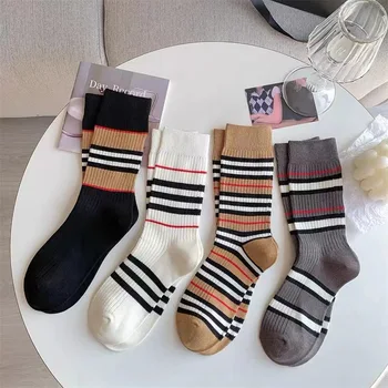 Na jar a na Jeseň Nový kórejský Pruhované Ponožky detské Stredné Ponožky iny Krém Čiernej a Bielej Bavlny Hromadu Ponožky