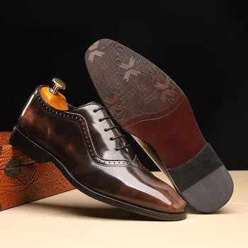 Britský Retro Šarm Bežné Obchodné Kožené Topánky pre Mužov Značky Dizajnér Svadobné Oxford Topánky Šaty Strany Obuv Zapatos Hombre