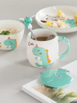Kreatívne cartoon keramická šálka s lyžičkou mlieko pohár raňajky pohár malé dinosaura vody pohár roztomilé deti riad nastaviť